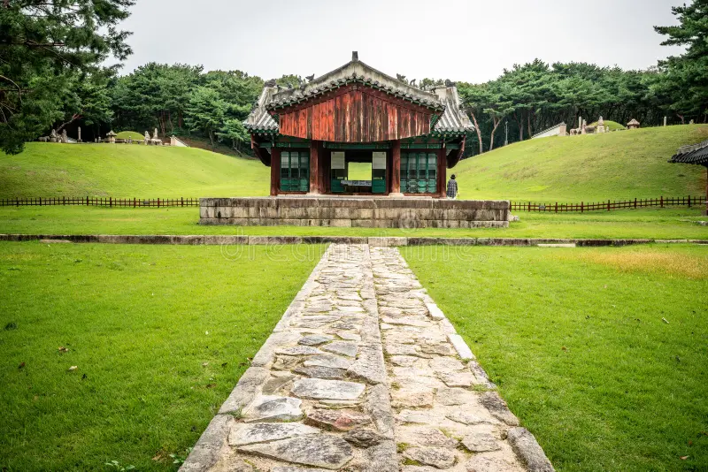 อาคารโชซอนในสุสานหลวง